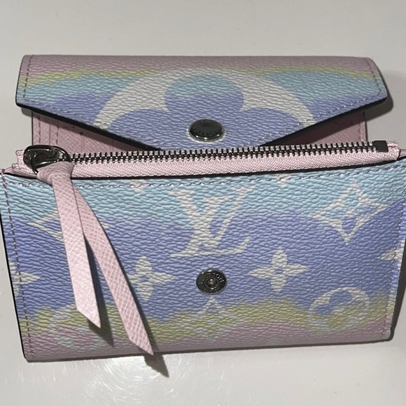 Louis Vuitton Bags Louis Vuittons Authentic Monogram Escale